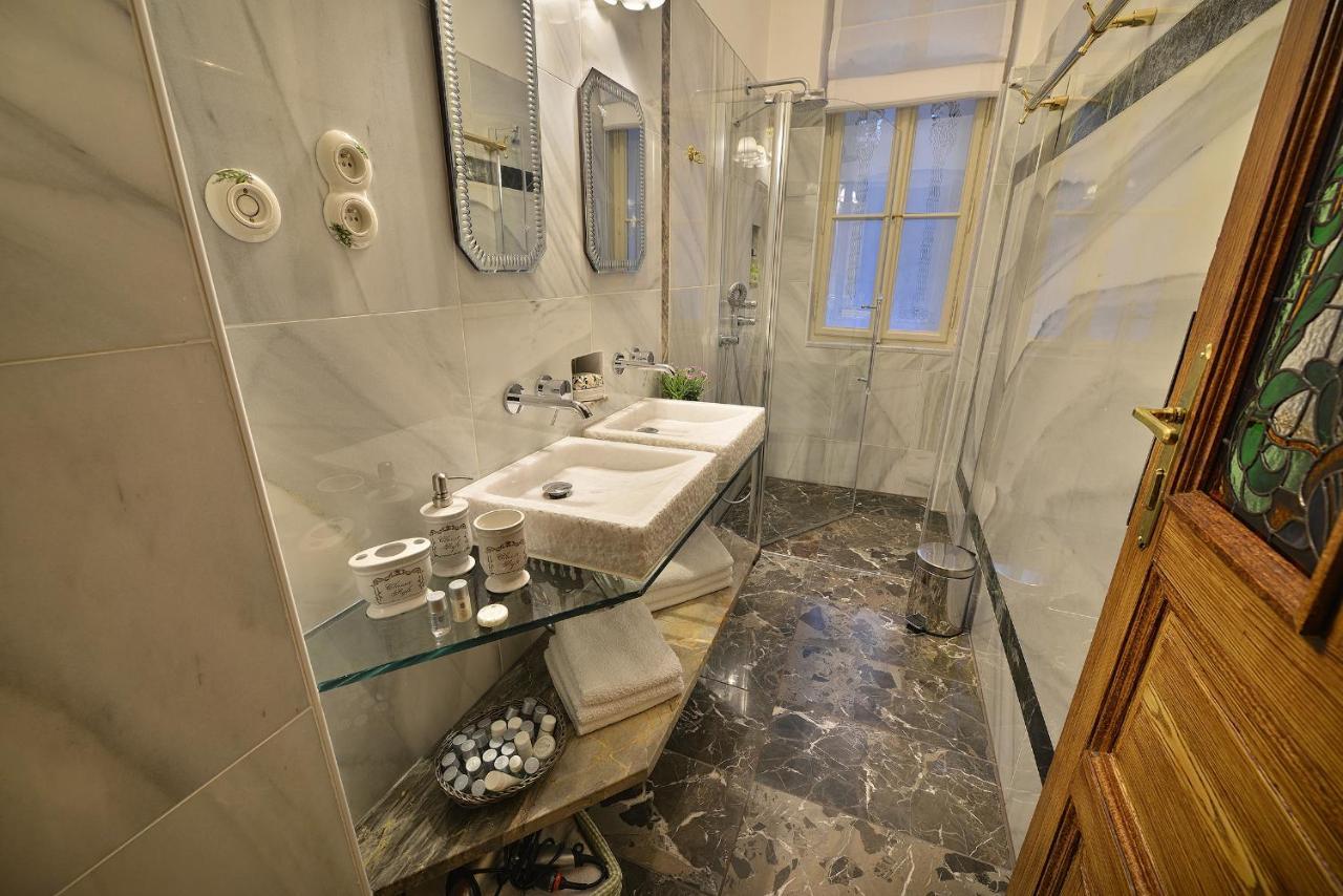Apartman Dalia Janackovo Nabrezi プラハ エクステリア 写真