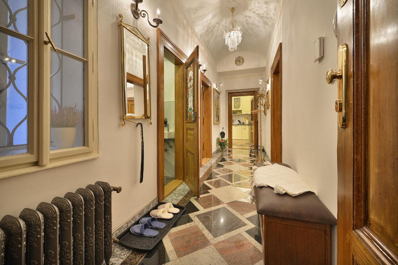 Apartman Dalia Janackovo Nabrezi プラハ エクステリア 写真